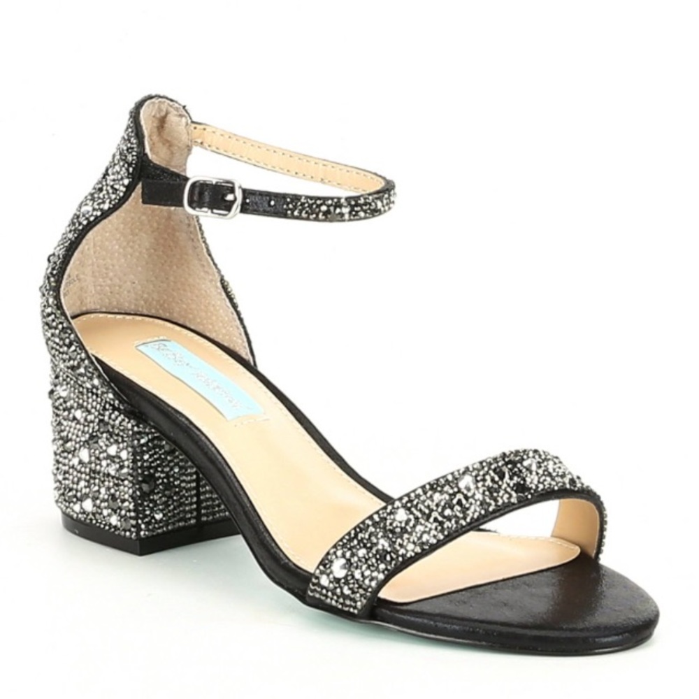 BLUE BY BETSEY JOHNSON HEELED SANDALS! 💐